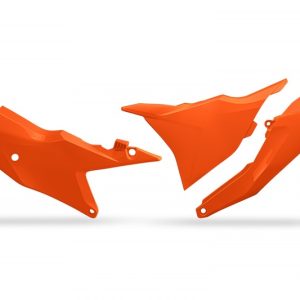 Plaques latérales UFO