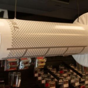 Décoration de magasin RENTHAL – poignée géante gonflable